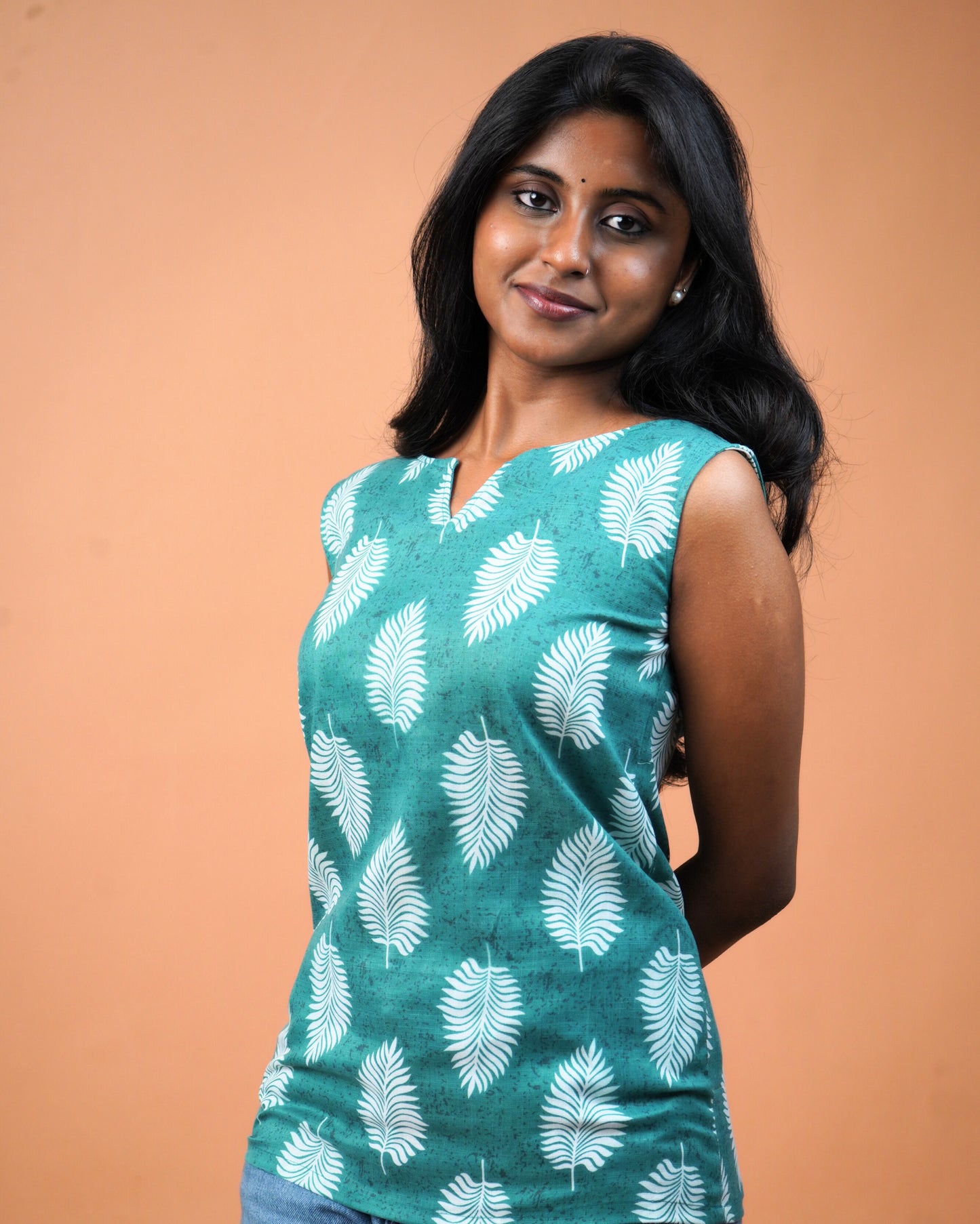 Green Leaf-Print Short Kurti
