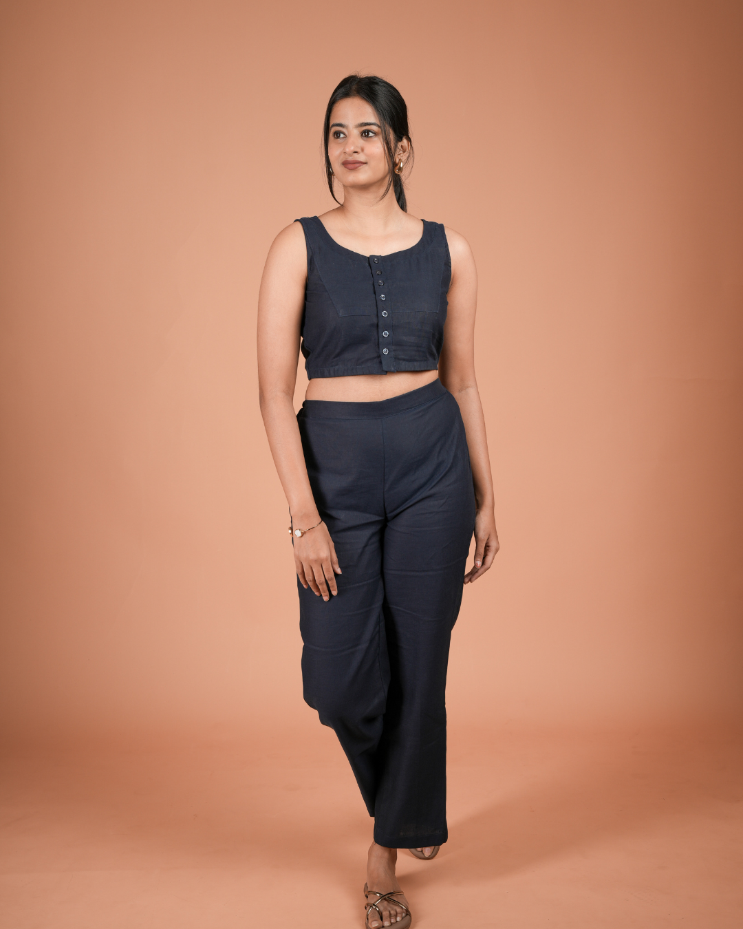 Modern Linen – Sleeveless Button-Down Crop Top and Straight Pants Co-ord Set